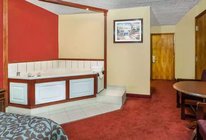 فندق Days Inn By Wyndham Scranton Pa