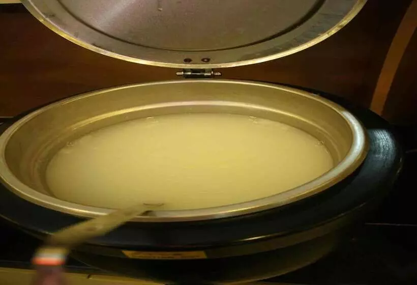 Отель Jinjiang Inn Beijing South Station