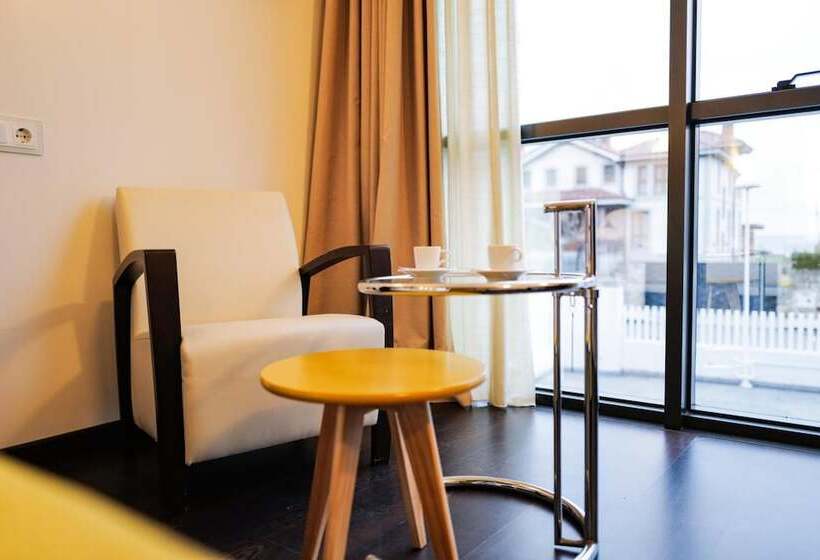 Отель Villa Rosario Ii, Edificio Moderno