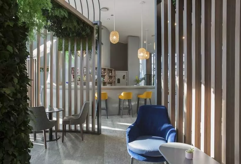 هتل Voco Milan Fiere, An Ihg