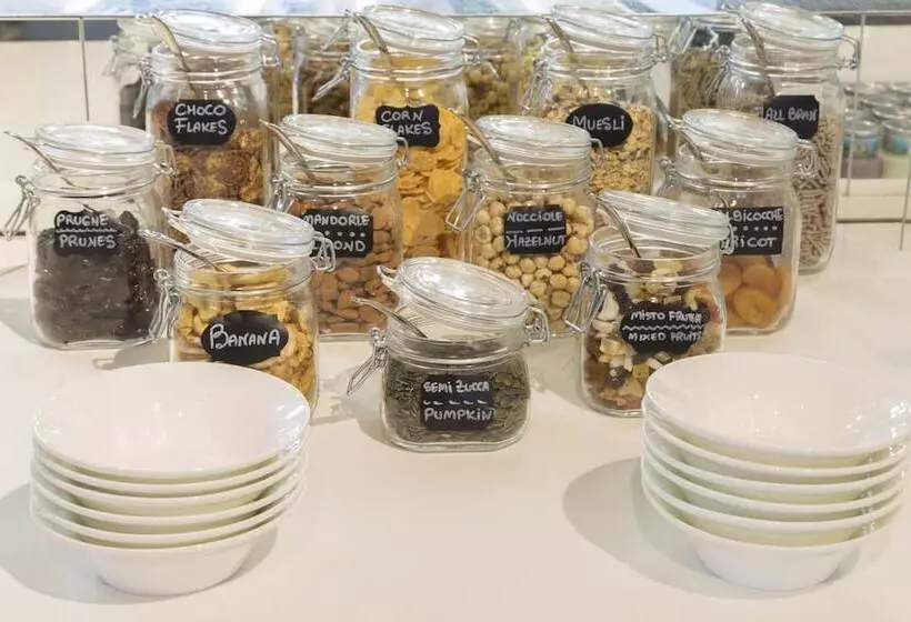 هتل Voco Milan Fiere, An Ihg