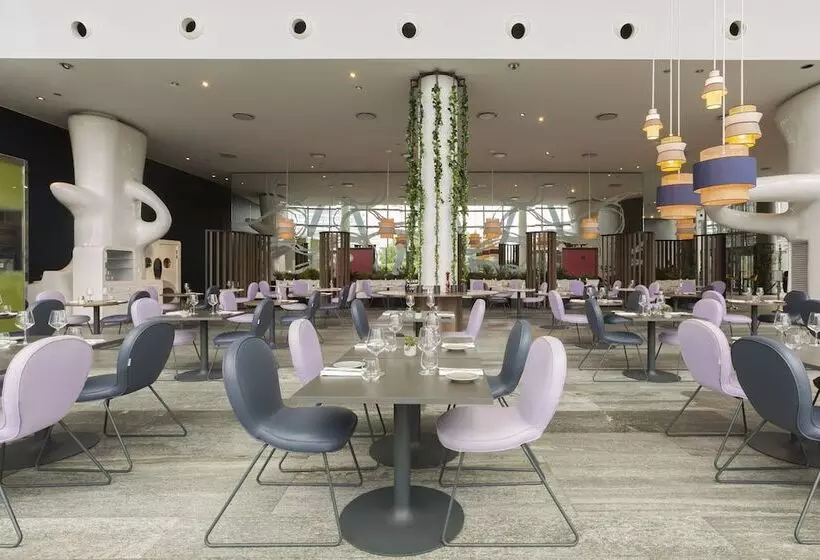 هتل Voco Milan Fiere, An Ihg