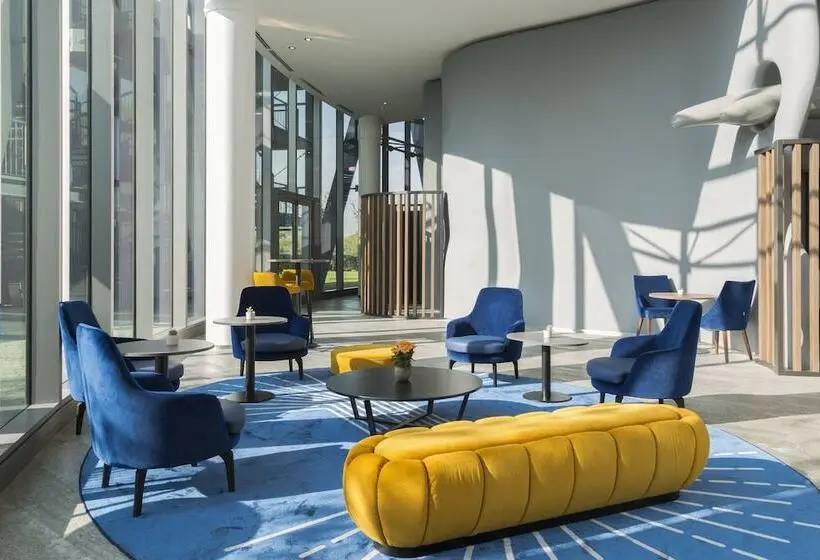 هتل Voco Milan Fiere, An Ihg