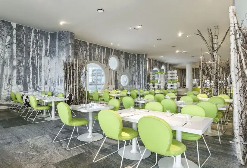 هتل Voco Milan Fiere, An Ihg