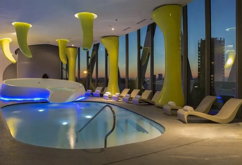 هتل Voco Milan Fiere, An Ihg
