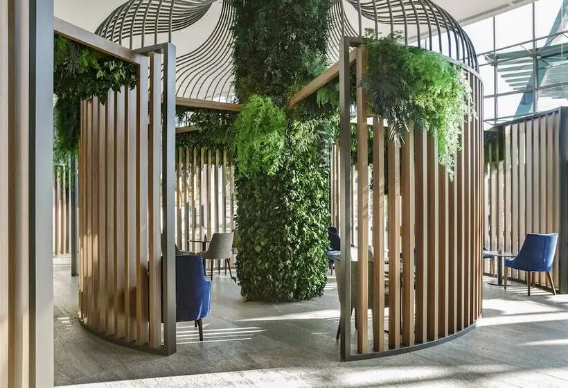 هتل Voco Milan Fiere, An Ihg