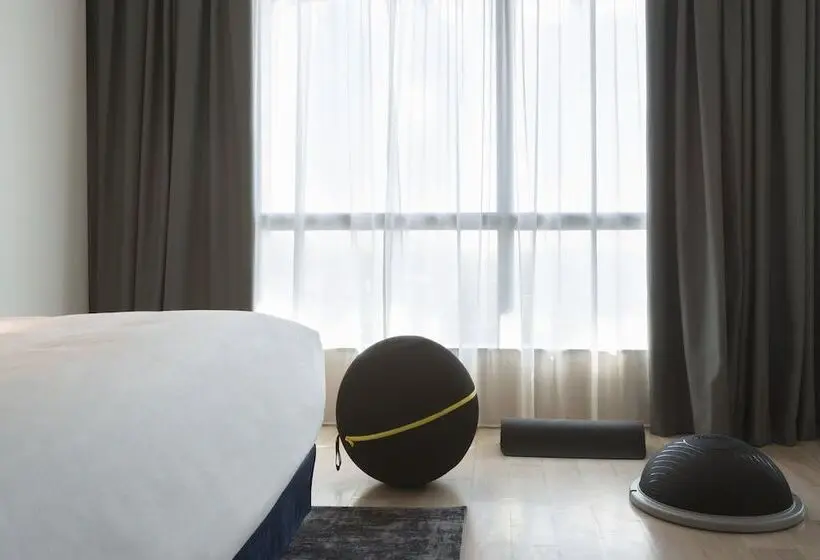 هتل Voco Milan Fiere, An Ihg