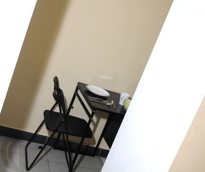 Abercorn House   Hostel