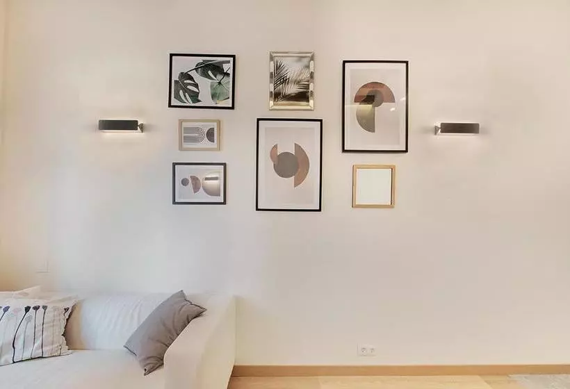 Aqua Apartment By Olala Homes