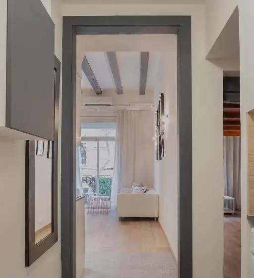 Aqua Apartment By Olala Homes