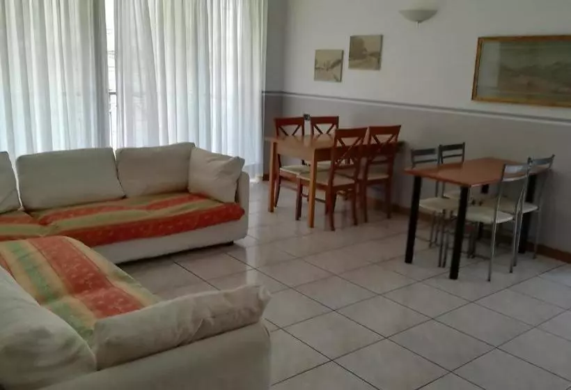 Aamiaismajoitus (B&B) Mirabell