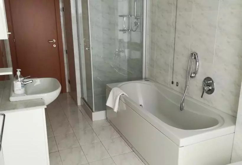 Aamiaismajoitus (B&B) Mirabell