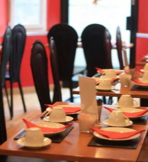 تختخواب و صبحانه Newton