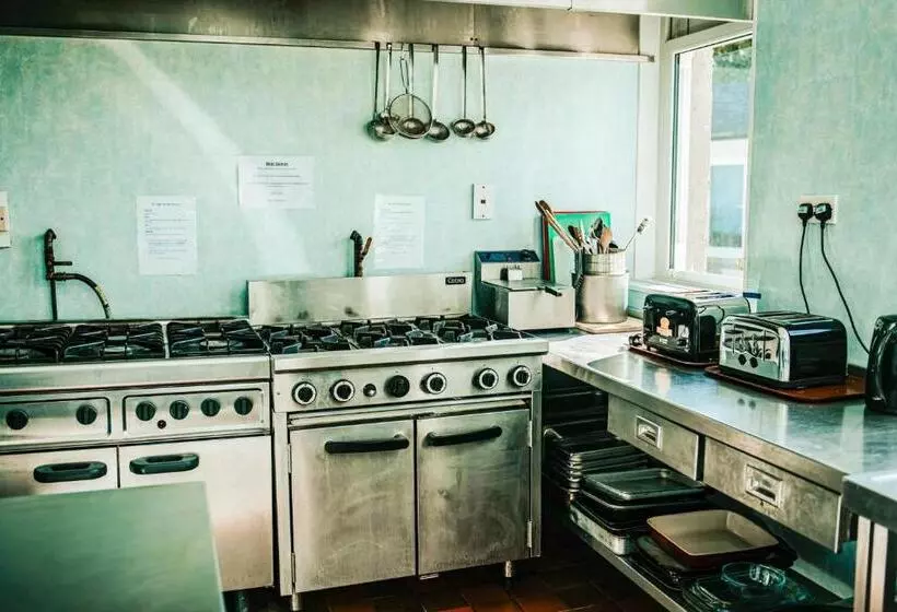 Denton House Hostel