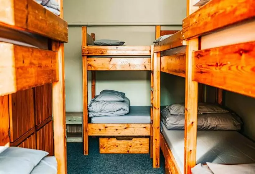 Denton House Hostel