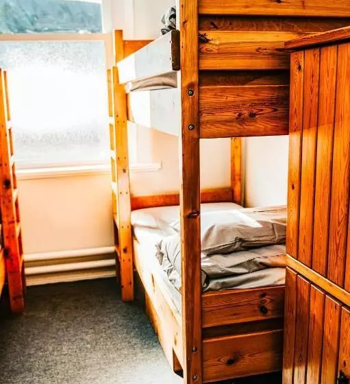 Denton House Hostel