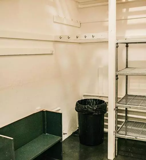 Denton House Hostel