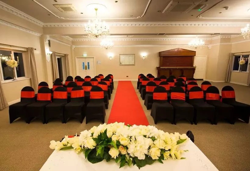 Gateway to Wales Hotel & Leisure Club