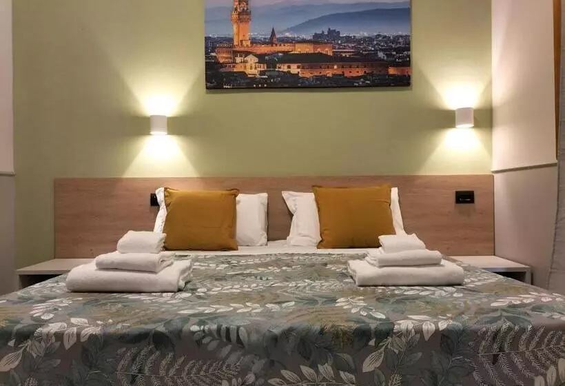 ホテル Camilla Guelfa