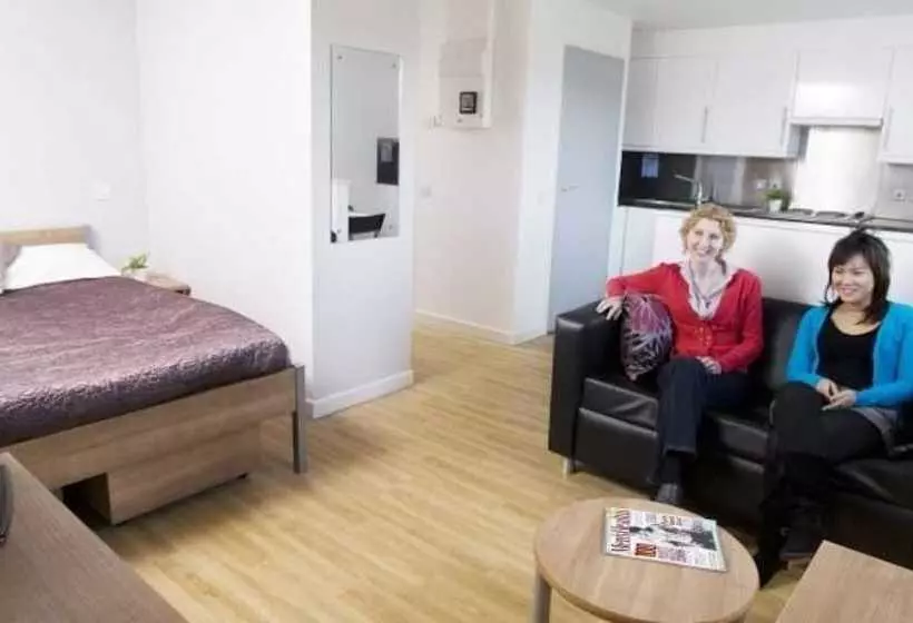 ホテル Lady Nicolson Court