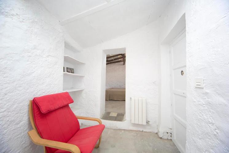 Majatalo Barbieri Cave