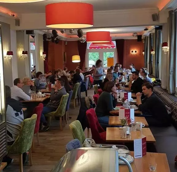 Hotelli Corso, Zimmer & Frühstück