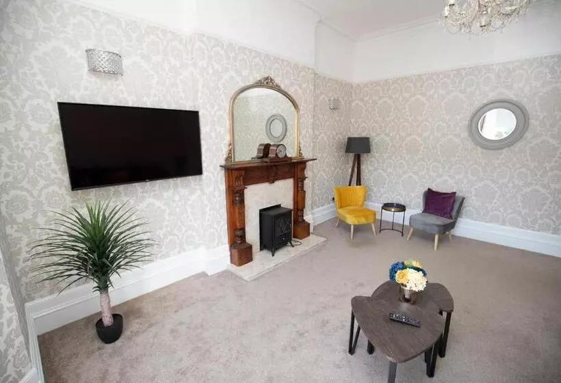 住宿加早餐 Lynwood House