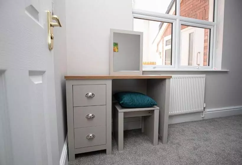 住宿加早餐 Lynwood House