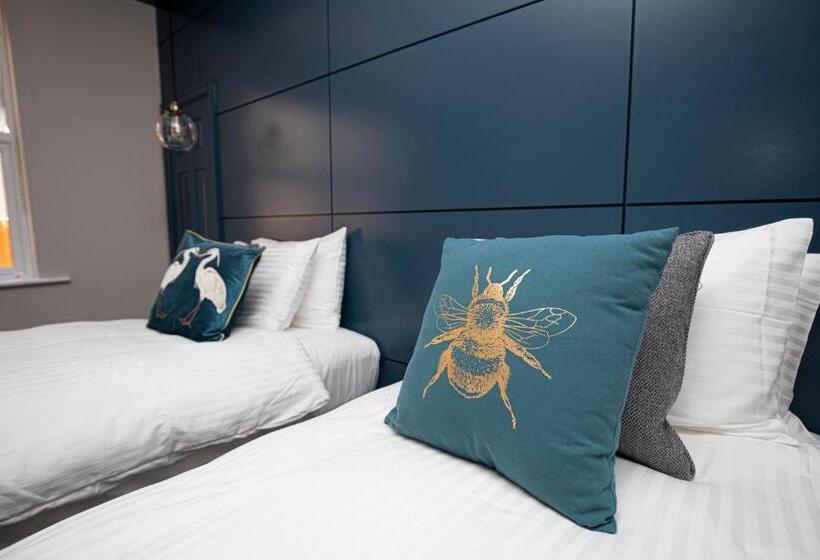 住宿加早餐  Lynwood House