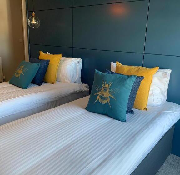 住宿加早餐  Lynwood House