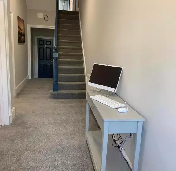 住宿加早餐 Lynwood House