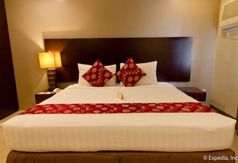 ホテル Alpa City Suites