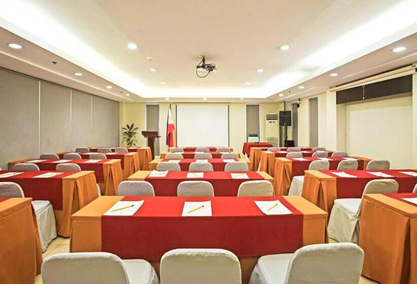 ホテル Alpa City Suites