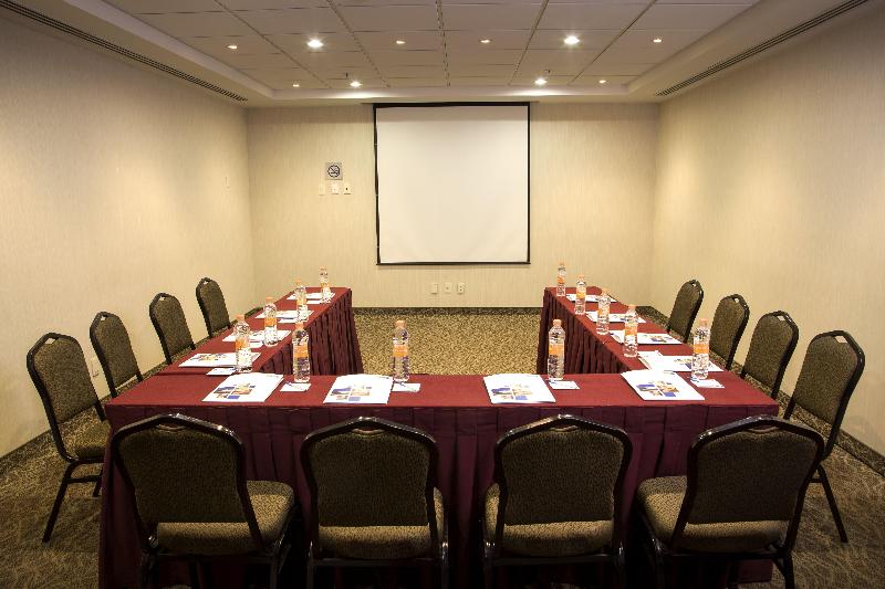 호텔 Excellence Express & Suites