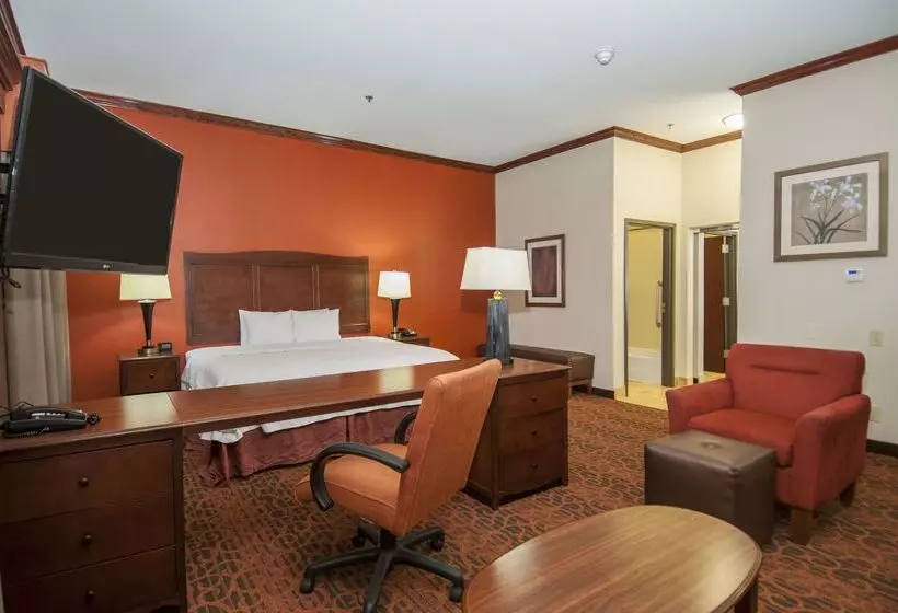 Отель Hampton Inn & Suites Waxahachie