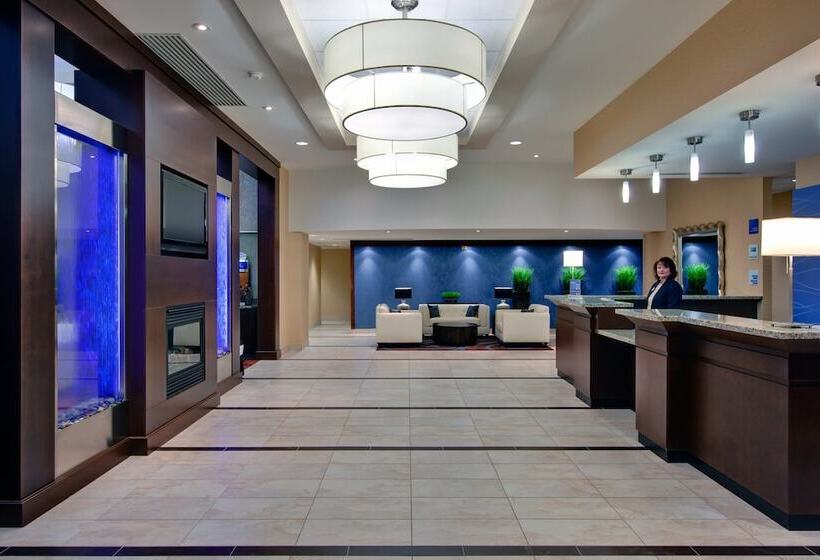 Holiday Inn Express Hotel & Suites Chatham South, An Ihg