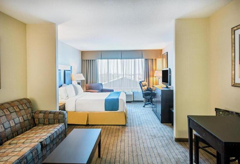 هتل Ramada By Wyndham Prince Albert