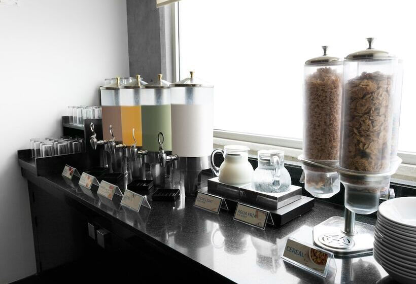 Otel Holiday Inn Express Toluca Galerias Metepec, An Ihg