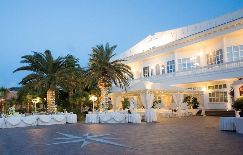 ホテル La Rosa Dei Venti