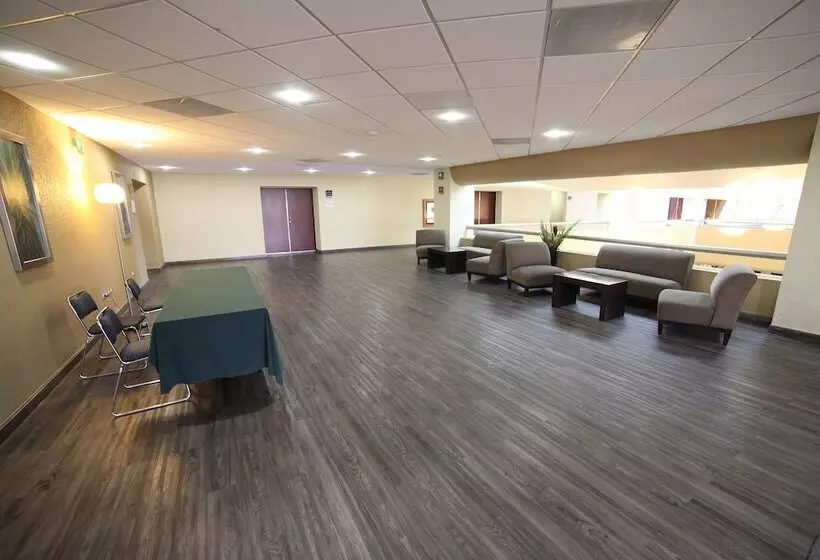 Hotelli Mirage   Centro Histórico De Querétaro