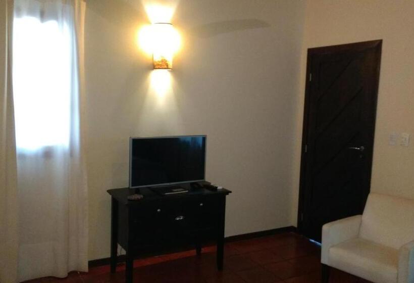 هتل Pousada Dos Girassóis