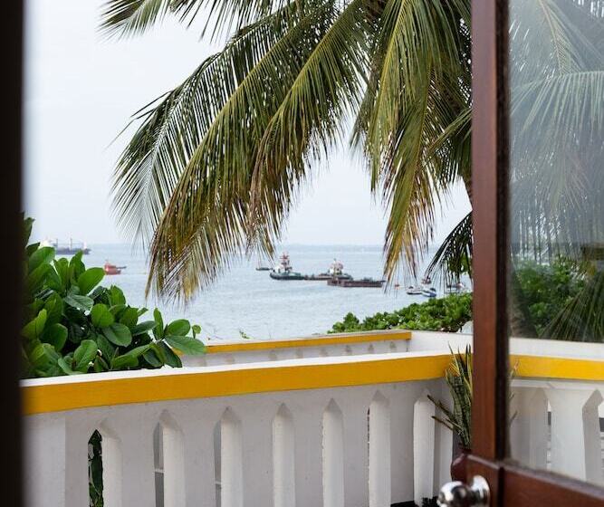 فندق Tembo House