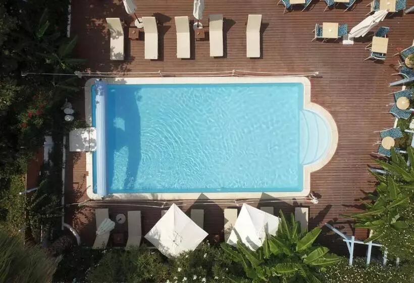 酒店 Villa Katerina