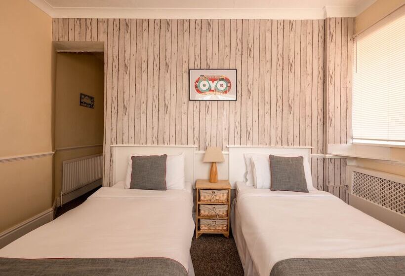 Oyo Pier Hotel Rhyl