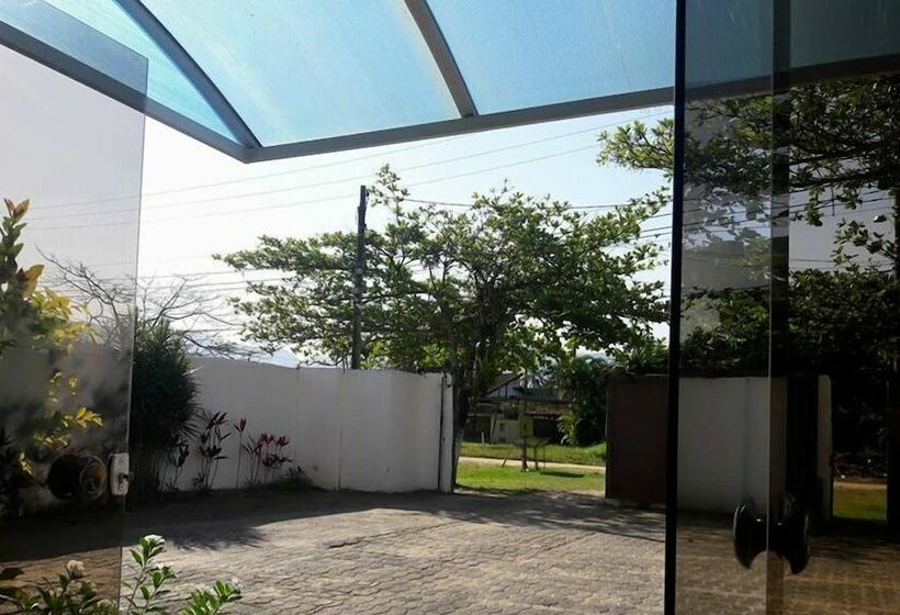 پانسیون Pousada Indaiá