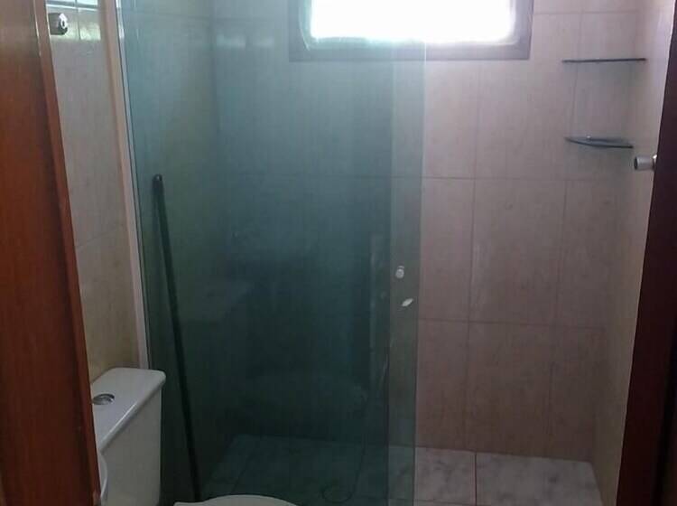 پانسیون Pousada Indaiá