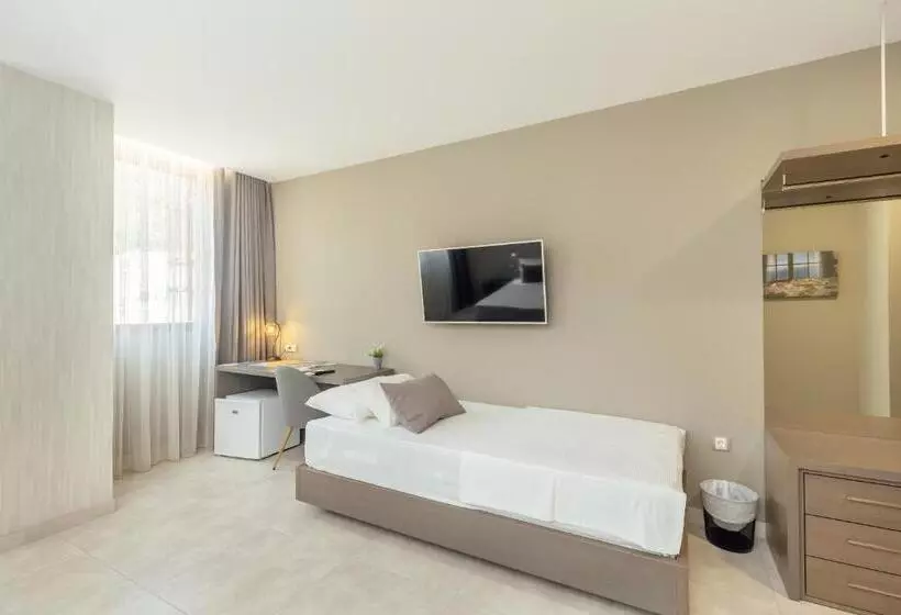 Majatalo Centar Novi