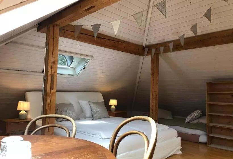 Bed and Breakfast The Bed + Breakfast