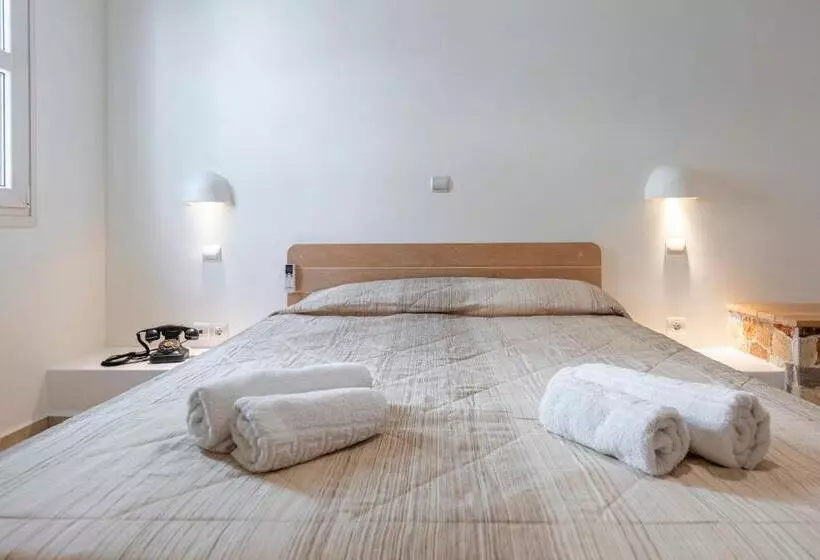 Filoxenia Apartments