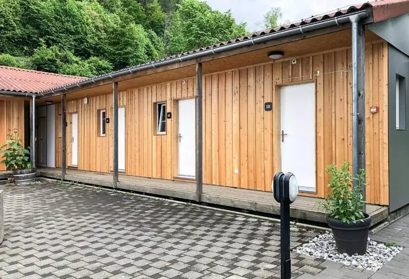 مسافرخانه Riverlodge Tcs Training & Freizeit Ag